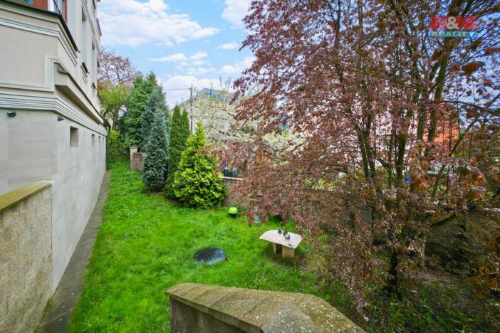 Prodej rodinného domu, Karlovy Vary - Drahovice, Rumunská, 895 m2