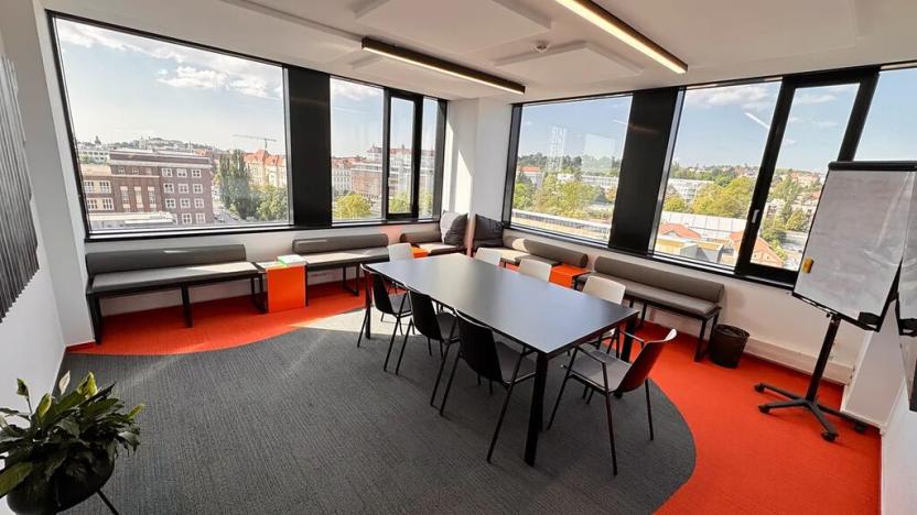 Pronájem kanceláře, Brno, Šumavská, 216 m2