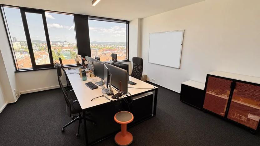 Pronájem kanceláře, Brno, Šumavská, 490 m2