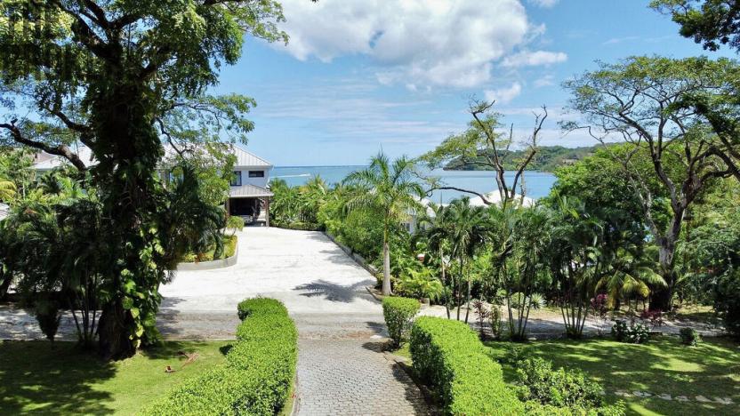 Prodej chaty, Coxen Hole, Roatán, Honduras, 464 m2