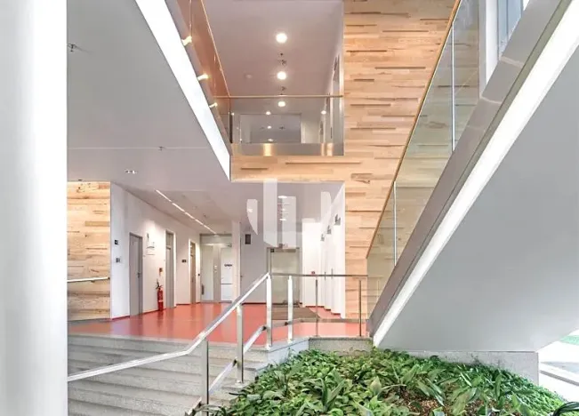 Pronájem kanceláře, Praha - Nusle, Na hřebenech II, 601 m2