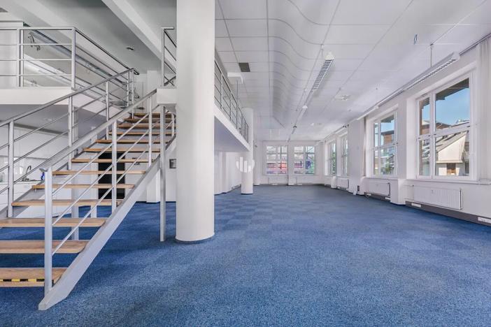 Pronájem kanceláře, Praha - Veleslavín, Na okraji, 985 m2