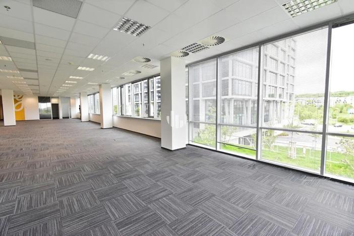 Pronájem kanceláře, Praha - Stodůlky, Bucharova, 898 m2