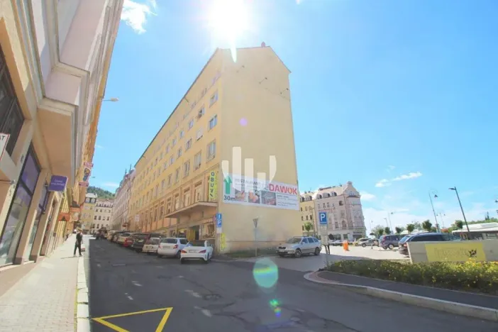 Pronájem kanceláře, Karlovy Vary, Jugoslávská, 320 m2