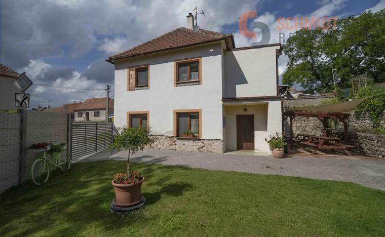 Prodej rodinného domu, Bavory, 848 m2