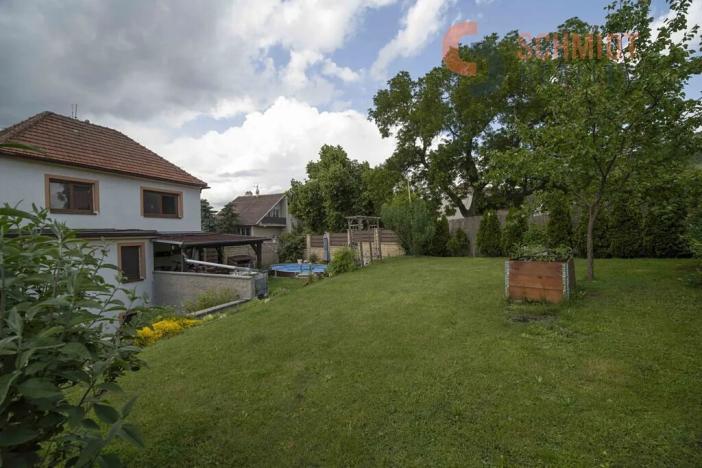 Prodej rodinného domu, Bavory, 848 m2