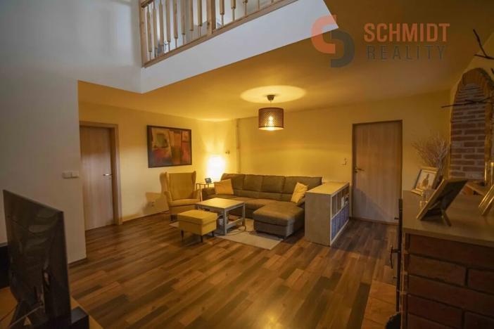 Prodej rodinného domu, Bavory, 848 m2