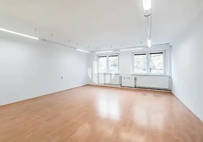 Pronájem kanceláře, Praha - Vysočany, Podkovářská, 146 m2