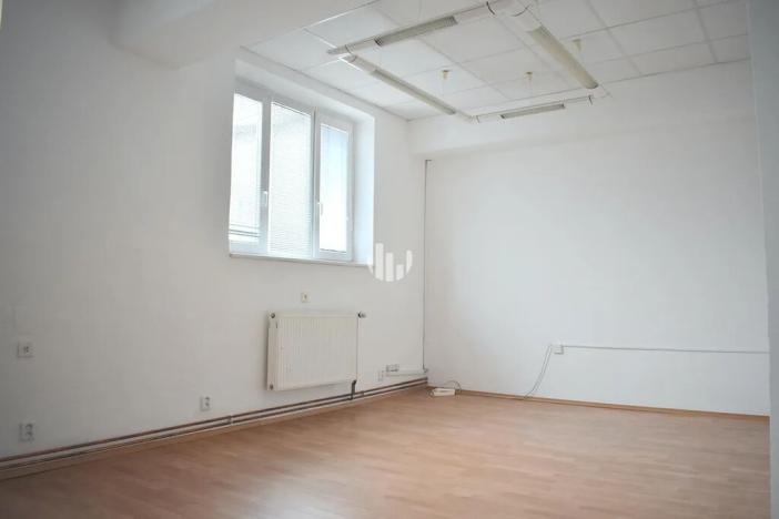 Pronájem kanceláře, Praha - Vysočany, Podkovářská, 146 m2