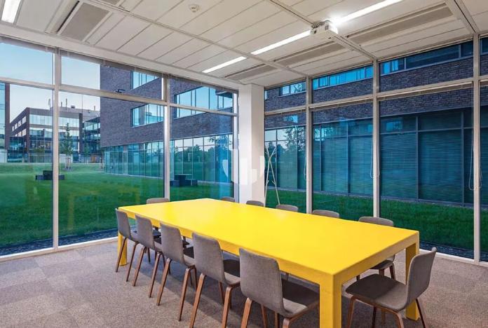 Pronájem kanceláře, Brno, Škrobárenská, 1172 m2