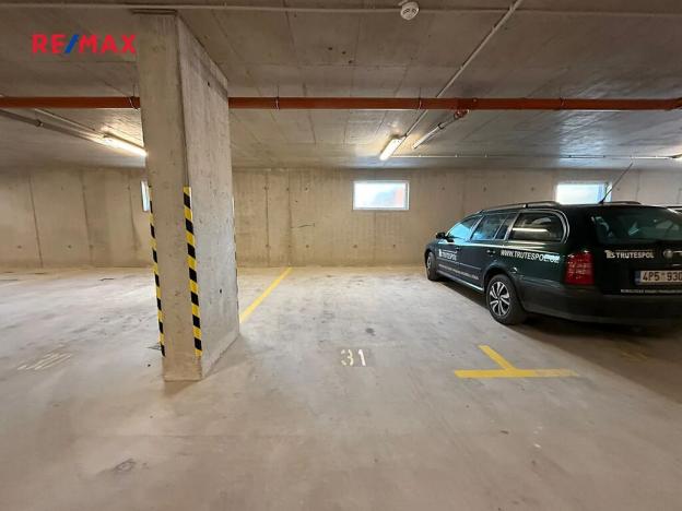 Pronájem garáže, Plzeň, Františka Kováříka, 12 m2