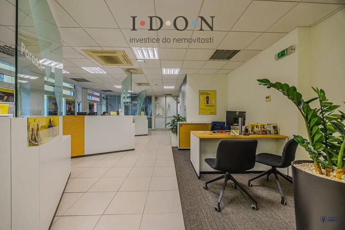 Prodej obchodního prostoru, Opava, Horní náměstí, 634 m2