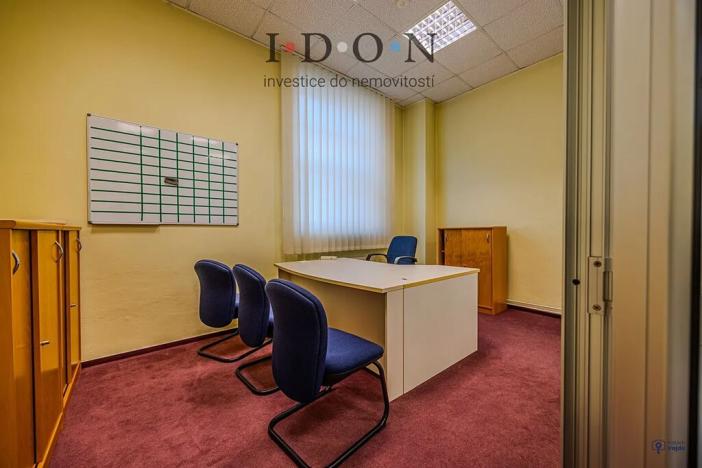 Prodej obchodního prostoru, Opava, Horní náměstí, 634 m2