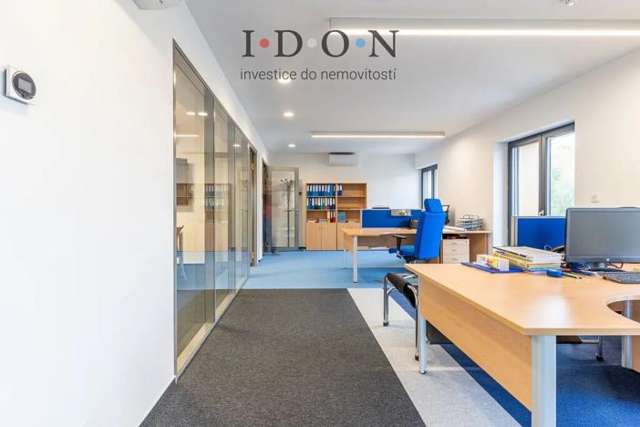 Pronájem kanceláře, Frýdek-Místek, Riegrova, 212 m2