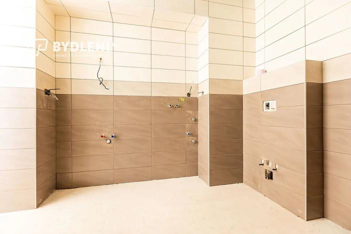 Prodej činžovního domu, Teplice, 1290 m2