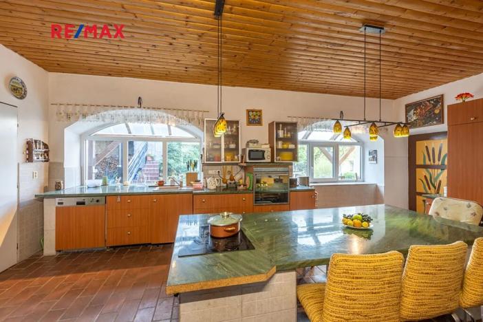 Prodej vícegeneračního domu, Obora, 900 m2