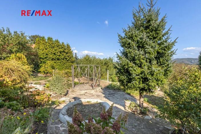 Prodej vícegeneračního domu, Obora, 900 m2