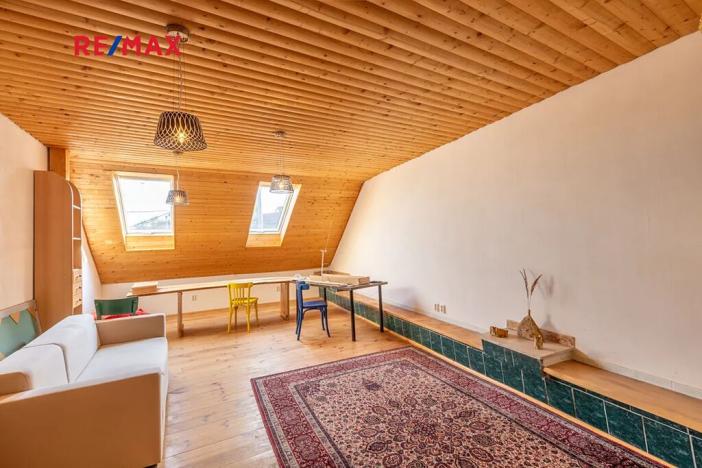 Prodej apartmánu, Obora, 900 m2