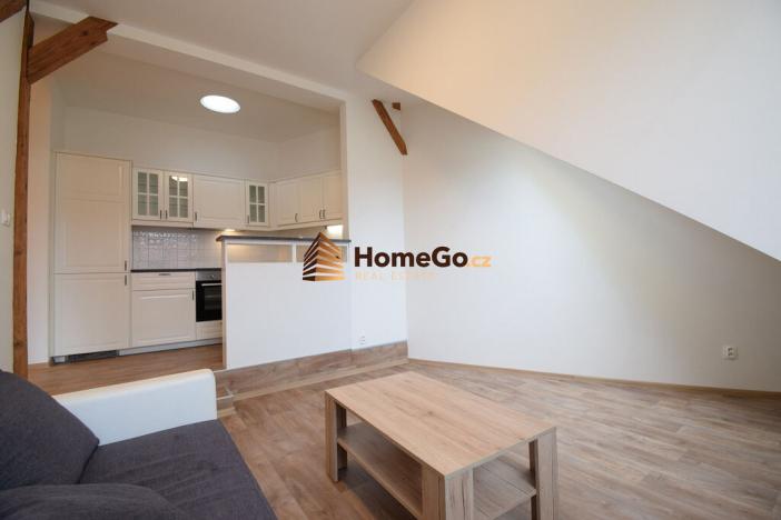 Pronájem bytu 3+kk, Praha - Nusle, Žateckých, 72 m2