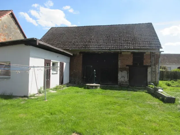 Prodej rodinného domu, Skály, 438 m2