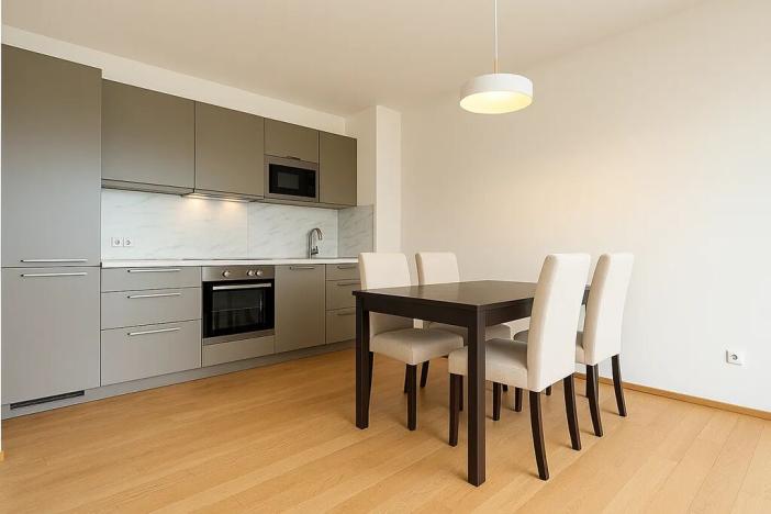 Pronájem bytu 2+kk, Praha - Smíchov, Šiklové, 58 m2