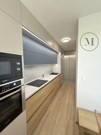 Pronájem bytu 2+1, Jindřichův Hradec, sídliště Vajgar, 55 m2