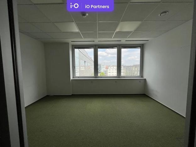 Pronájem kanceláře, Praha - Smíchov, Plzeňská, 360 m2