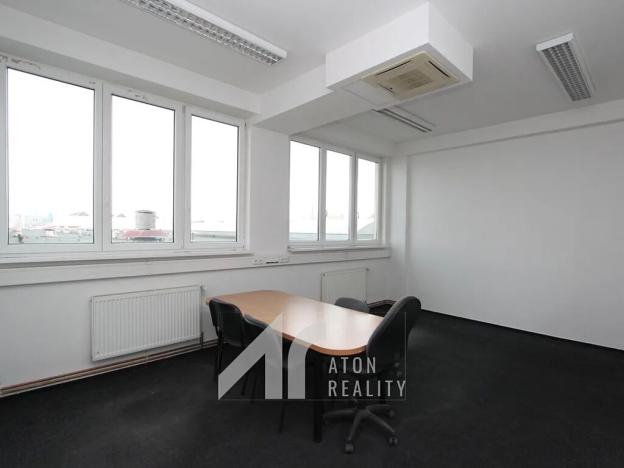 Pronájem kanceláře, Znojmo, Dobšická, 26 m2