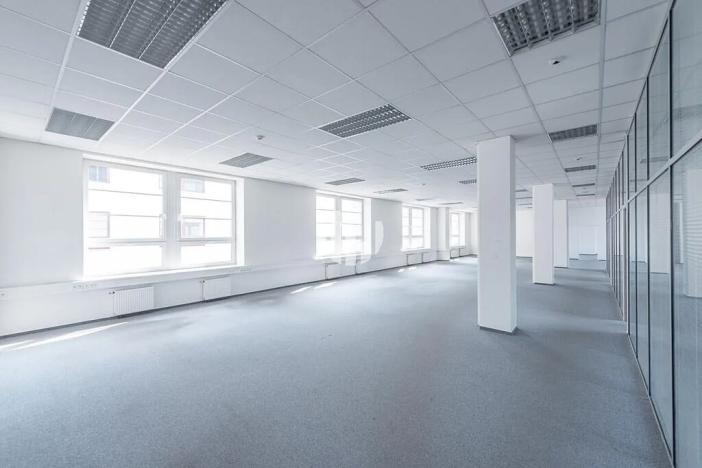 Pronájem kanceláře, Praha - Karlín, Sokolovská, 290 m2
