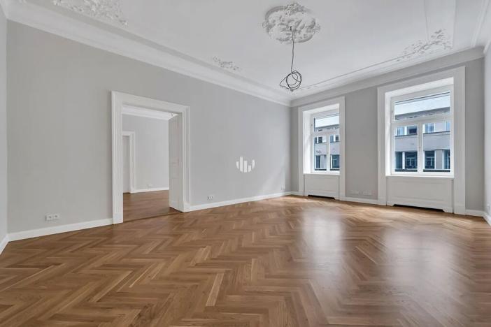 Pronájem kanceláře, Praha - Nové Město, Vodičkova, 384 m2