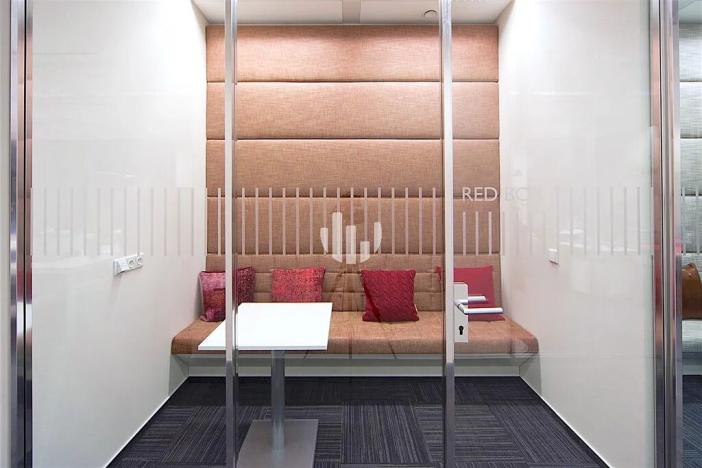 Pronájem kanceláře, Praha - Smíchov, Moulíkova, 327 m2