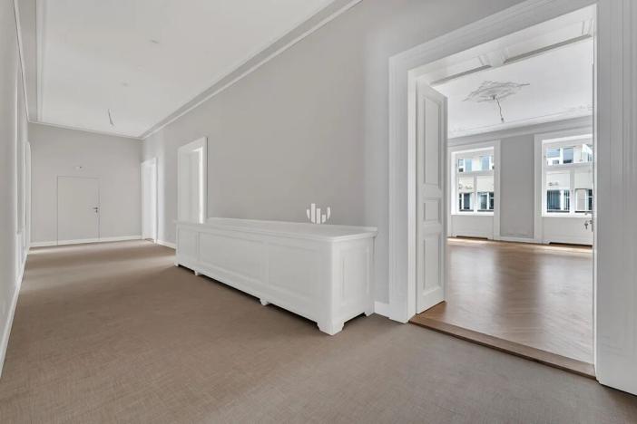 Pronájem kanceláře, Praha - Nové Město, Vodičkova, 761 m2