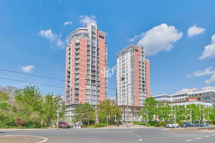 Pronájem kanceláře, Praha - Strašnice, Vinohradská, 376 m2
