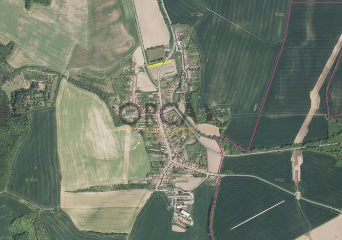 Prodej pole, Mouchnice, 1305 m2