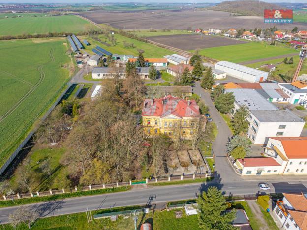 Prodej činžovního domu, Křinec, Tyršova, 630 m2