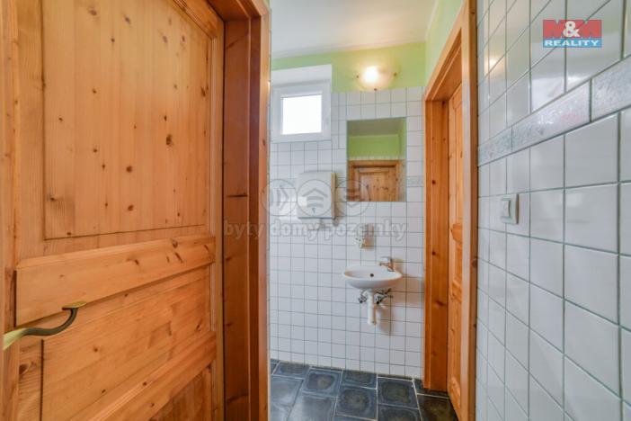 Prodej restaurace, Luby, Družstevní, 132 m2