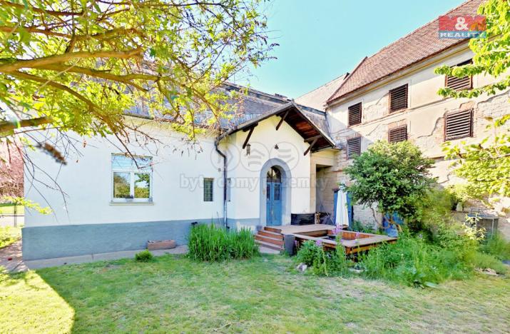 Prodej rodinného domu, Měcholupy - Želeč, 250 m2