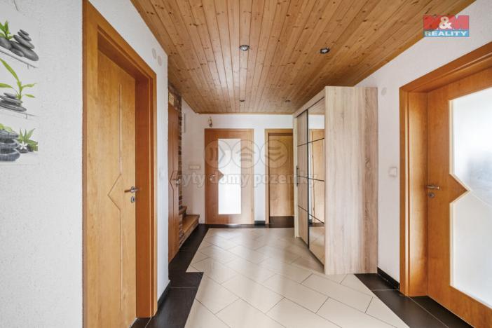 Prodej rodinného domu, Borová, 370 m2