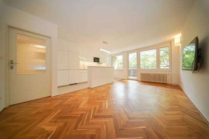 Pronájem bytu 2+kk, Praha - Vokovice, K Červenému vrchu, 60 m2