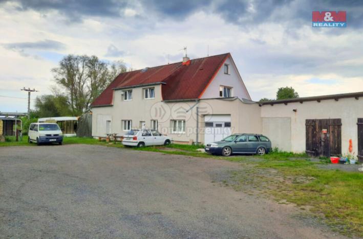Pronájem garáže, Krupá, 55 m2