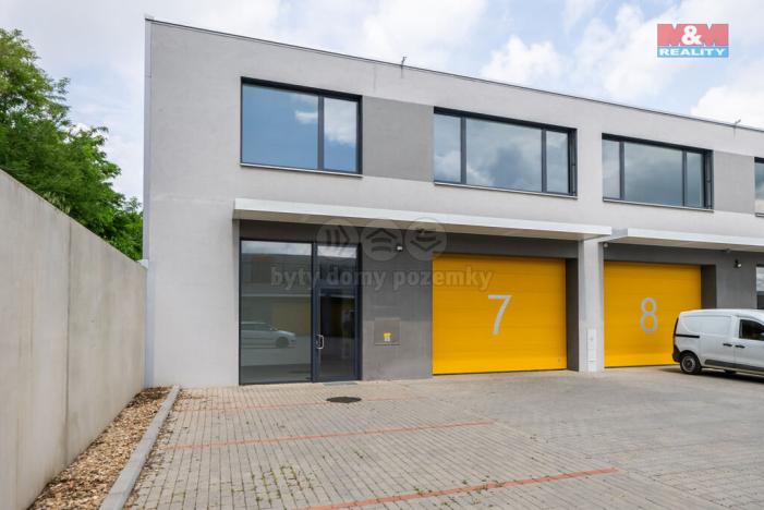Pronájem obchodního prostoru, Modřice, Tyršova, 349 m2