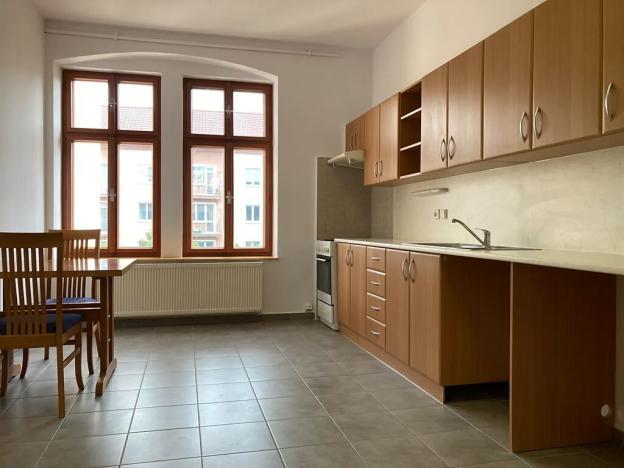 Pronájem bytu 2+1, Chomutov, Kukaňova, 68 m2