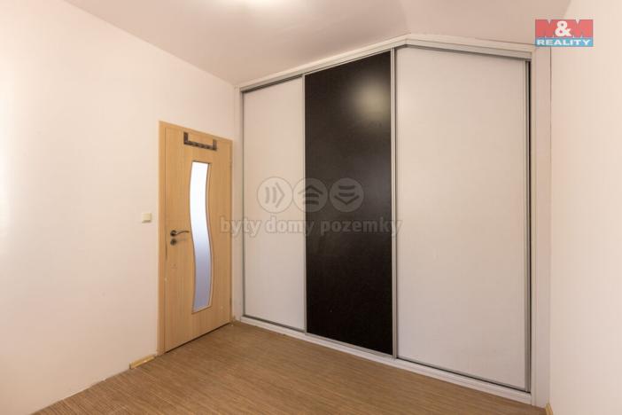 Prodej pozemku pro bydlení, Jesenice, Průmyslová, 700 m2