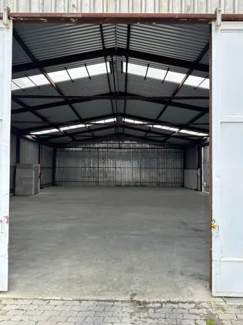 Pronájem skladu, Boršov nad Vltavou, Průmyslová, 598 m2