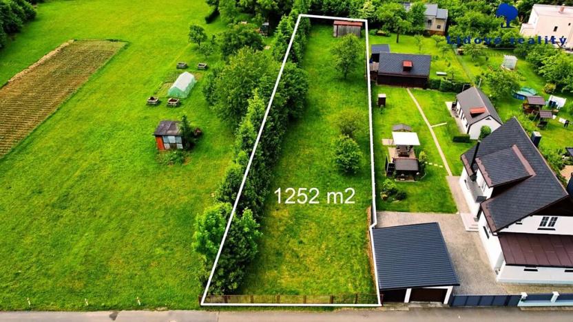 Prodej pozemku pro bydlení, Dobrá, 1252 m2