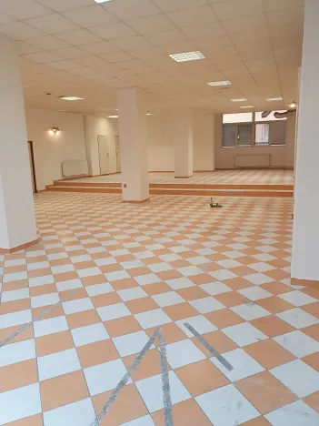 Pronájem obchodního prostoru, Kutná Hora, Vocelova, 260 m2