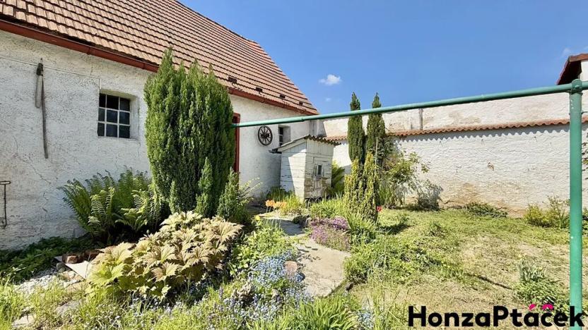 Prodej rodinného domu, Čistá, J. A. Komenského, 403 m2