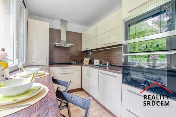 Pronájem bytu 3+1, Karviná, Čsl. armády, 74 m2