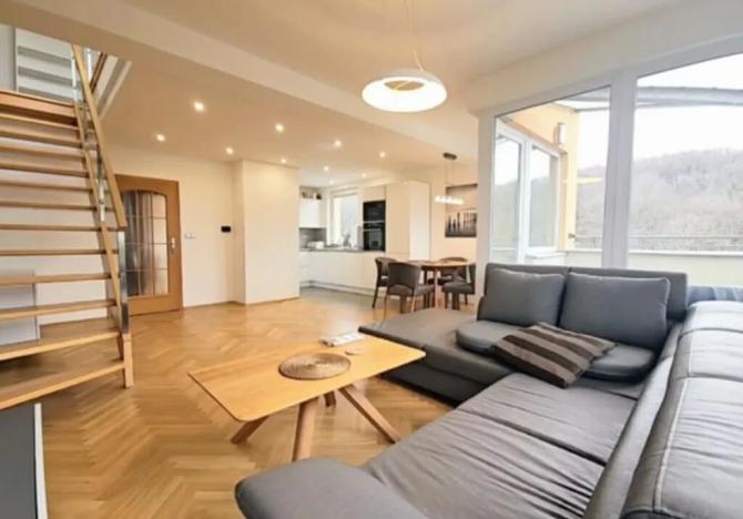 Pronájem bytu 3+kk, Praha - Kobylisy, Šimůnkova, 100 m2