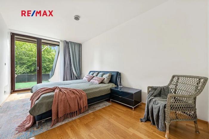 Prodej bytu 2+kk, Praha - Žižkov, Malešická, 84 m2